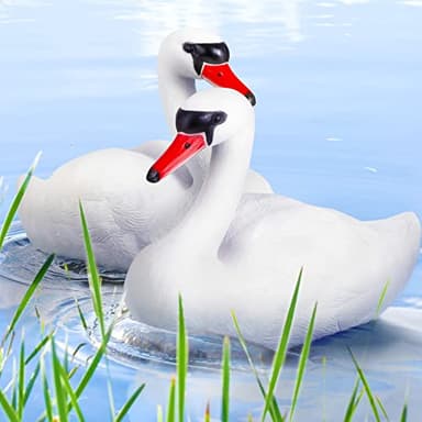 Deekin 2 Pieces Swan Decoy Pond Decoration Goose Decoys Hunting Floating Deterrent Garden Pond Decoration for Fields or Float on The Water Pool, Garden and Patio Accessories